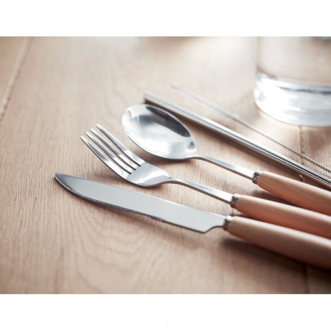 Set de couverts Cousta